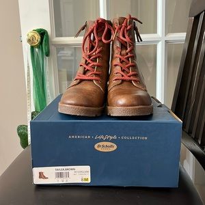 Dr. Scholls Tayler boots in 8M